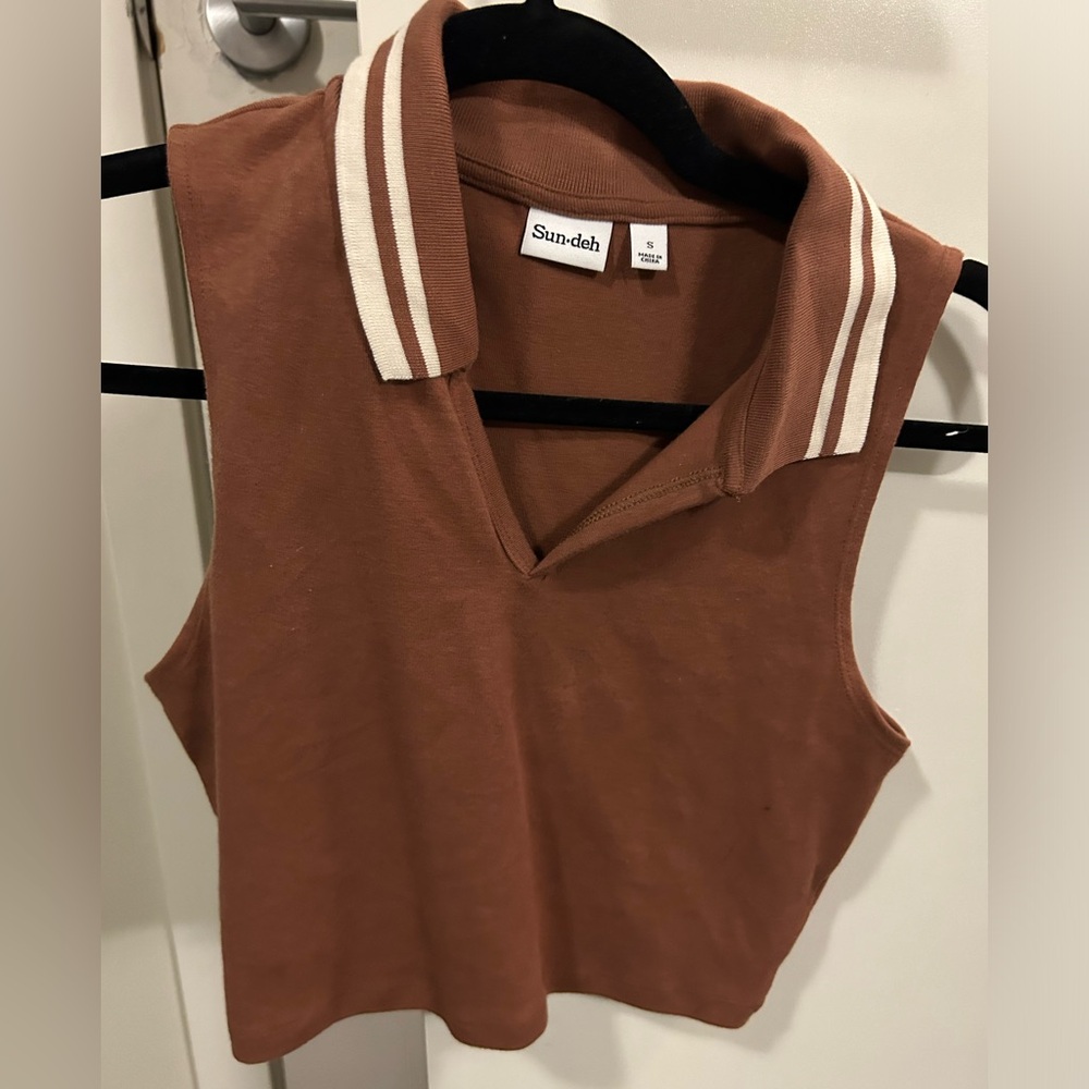 brown aritzia collared tank